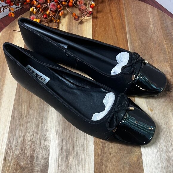 Steve Madden Celsius Solid Flat Women's 10 Black Slip On Closure Bow Detail - Picture 1 of 11